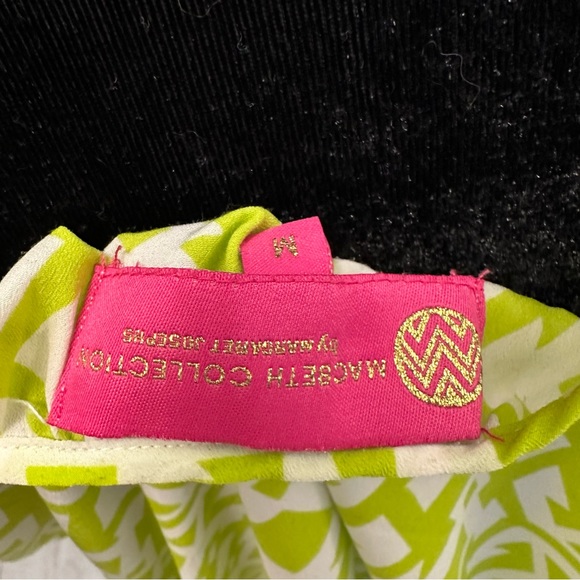 Macbeth Collection Chevron Top 🩷✨ - Picture 8 of 8